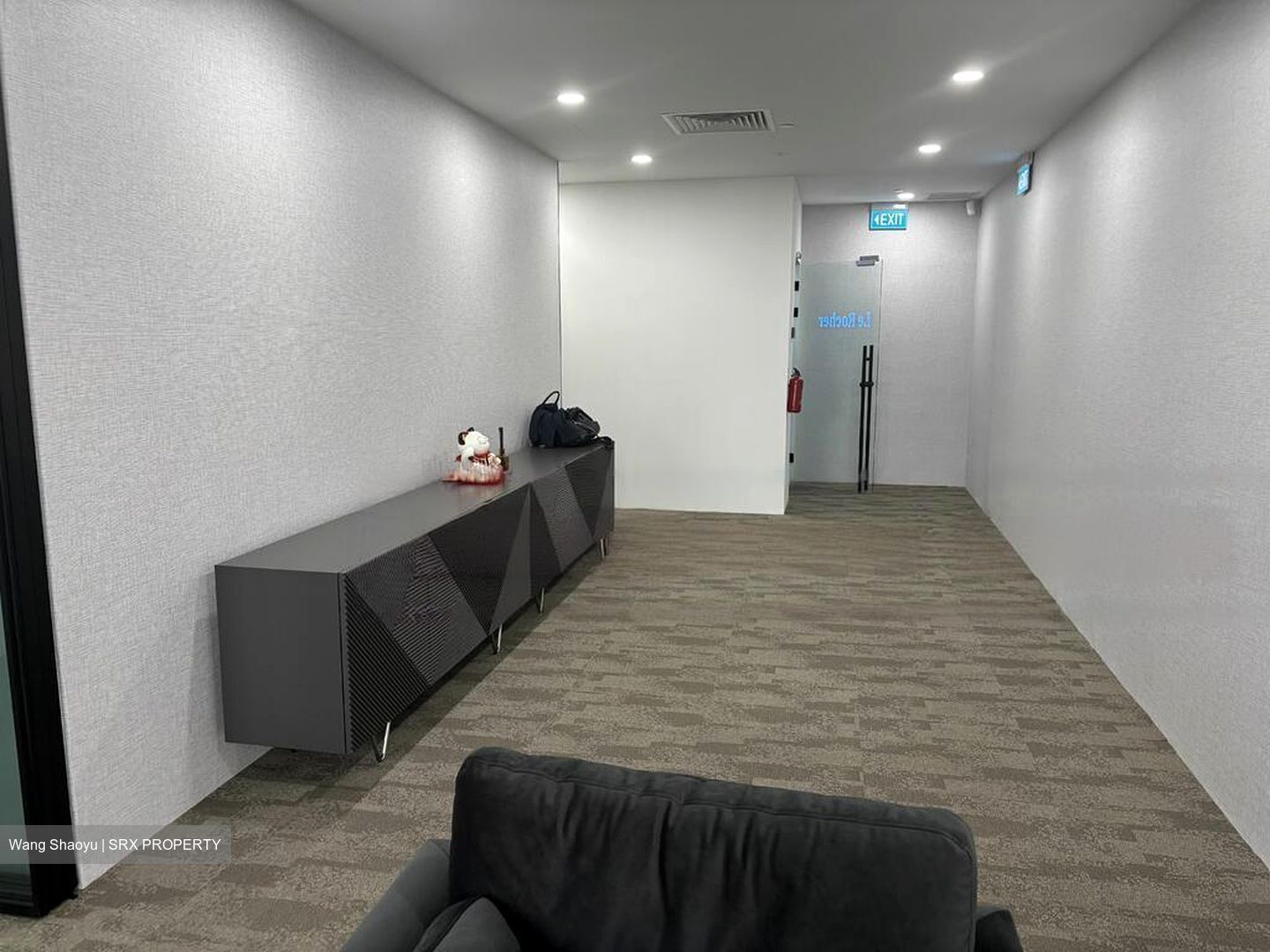 Ngee Ann City (D9), Office #453774281